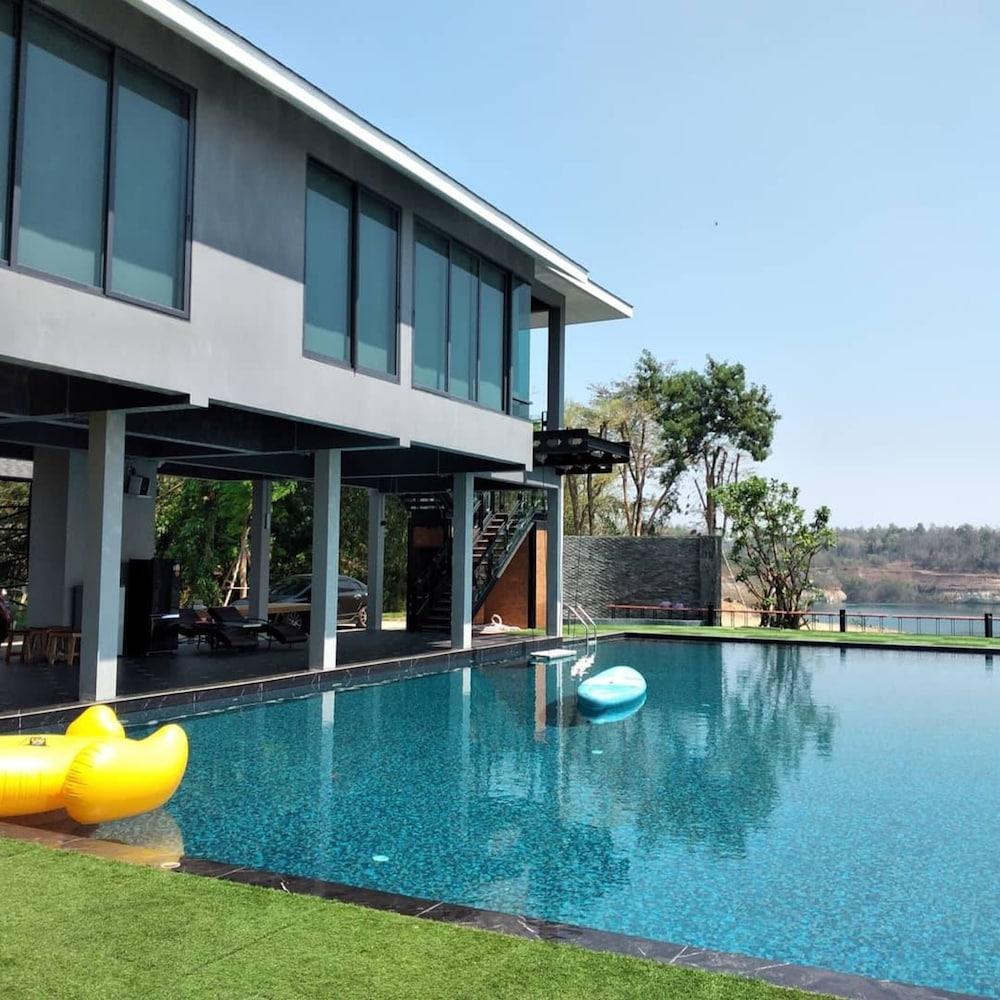 Rungnara Pool Villa Ban Ban San Sai Esterno foto