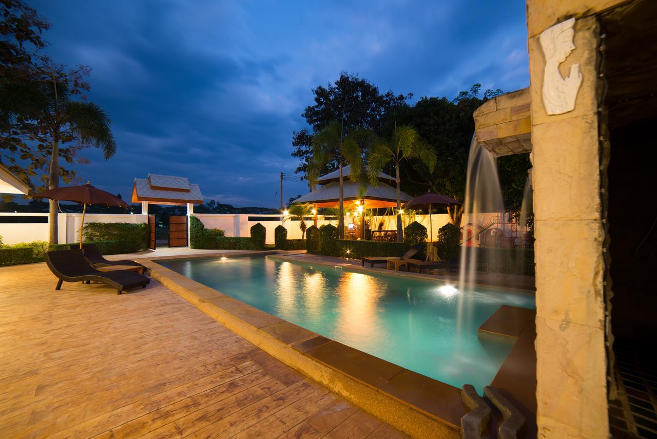 Rungnara Pool Villa Ban Ban San Sai Esterno foto