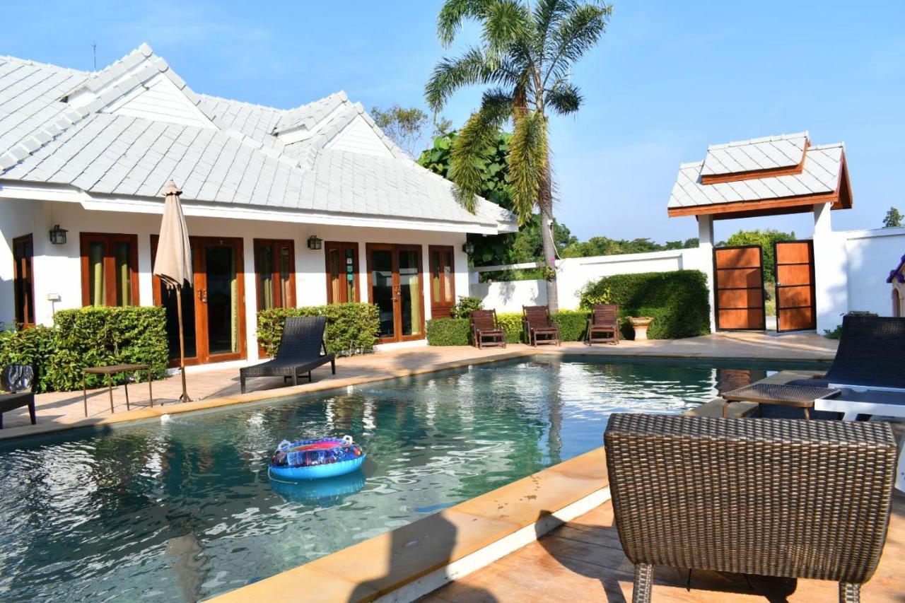 Rungnara Pool Villa Ban Ban San Sai Esterno foto