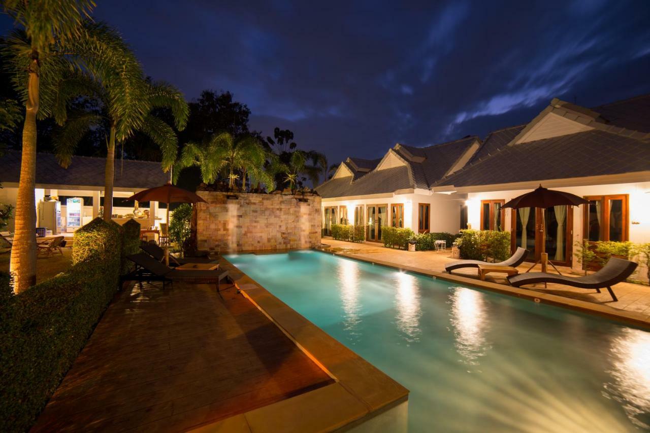 Rungnara Pool Villa Ban Ban San Sai Esterno foto